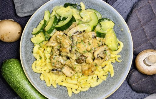 Geschnetzeltes mit Spätzle und Zucchini